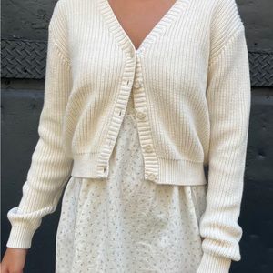 Brandy Melville - Billie Sweater in Cream White - brand new with tags